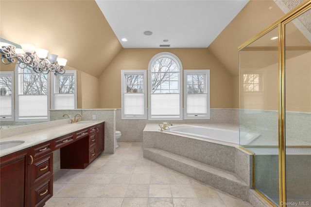 18 Shelley Lane, West Harrison, NY 10604