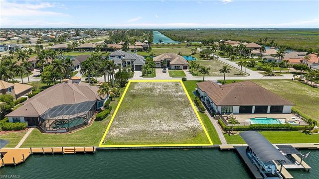 897 W Cape Estates CIR, Cape Coral, FL 33993