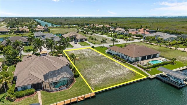897 W Cape Estates CIR, Cape Coral, FL 33993