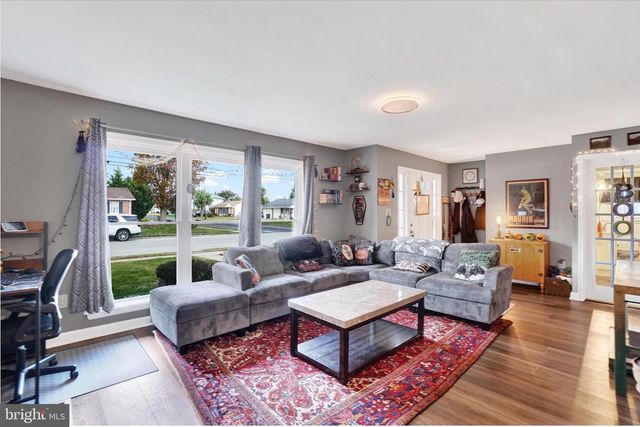 408 DILLER RD, Hanover, PA 17331