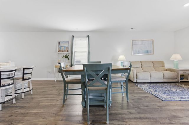 2083 Ainsley Dr., Little River, SC 29566