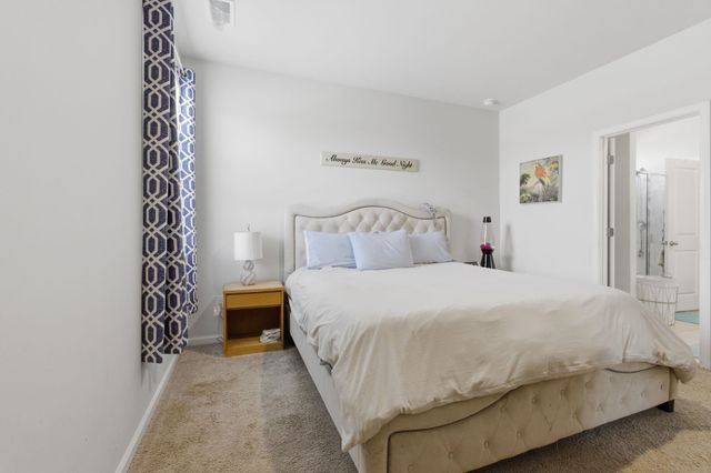 2083 Ainsley Dr., Little River, SC 29566