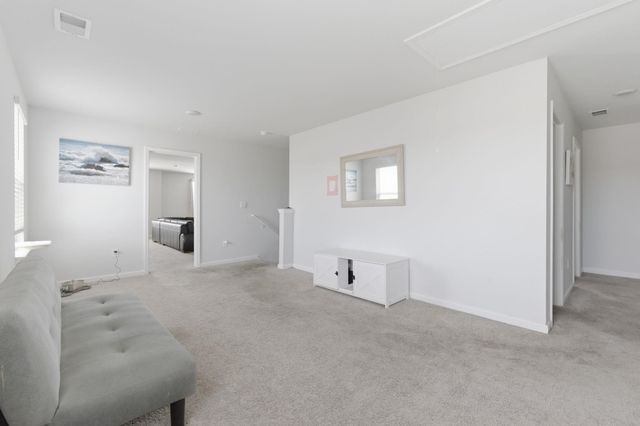 2083 Ainsley Dr., Little River, SC 29566