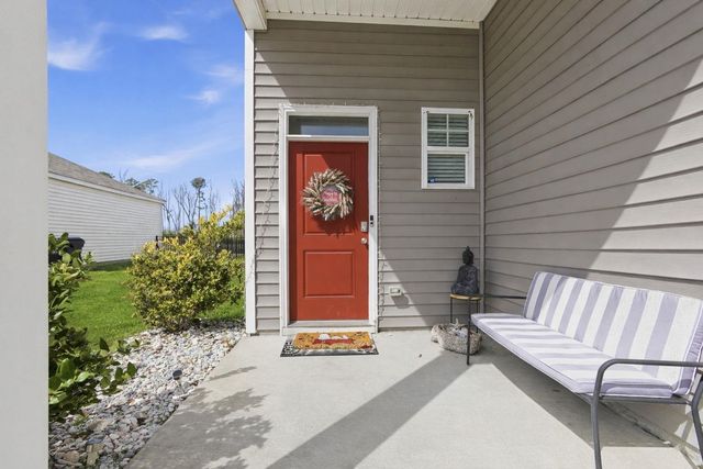 2083 Ainsley Dr., Little River, SC 29566