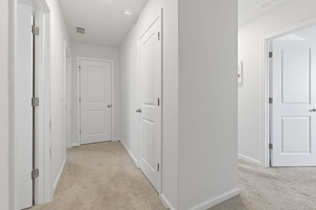 2083 Ainsley Dr., Little River, SC 29566