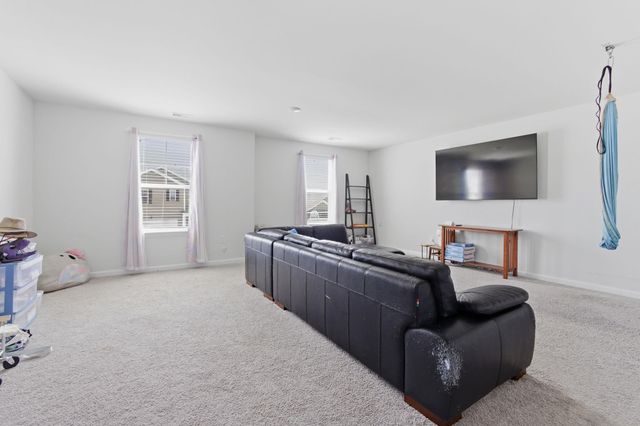 2083 Ainsley Dr., Little River, SC 29566