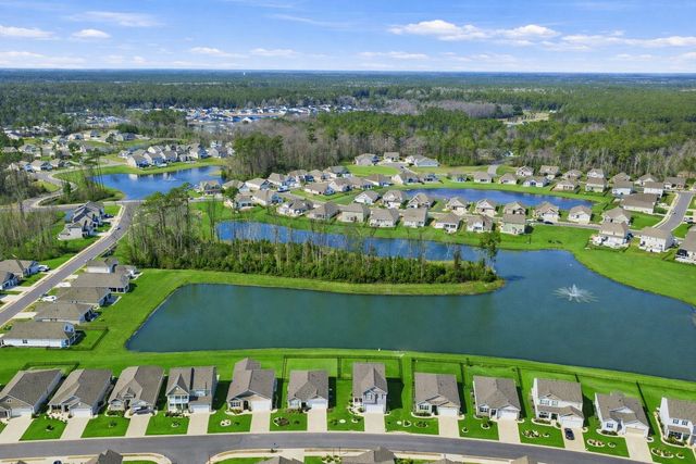 2083 Ainsley Dr., Little River, SC 29566