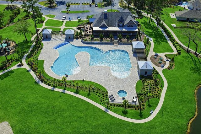 2083 Ainsley Dr., Little River, SC 29566