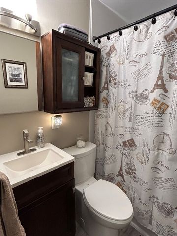 3703 CHARLOTTE Street, Erie, PA 16508