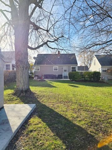 3703 CHARLOTTE Street, Erie, PA 16508