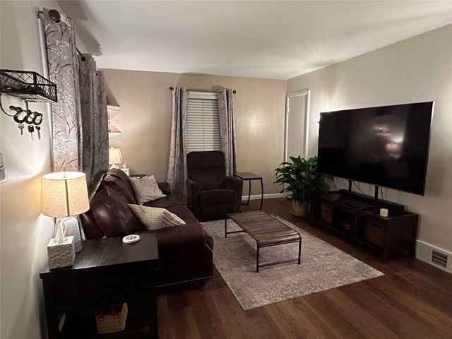 3703 CHARLOTTE Street, Erie, PA 16508