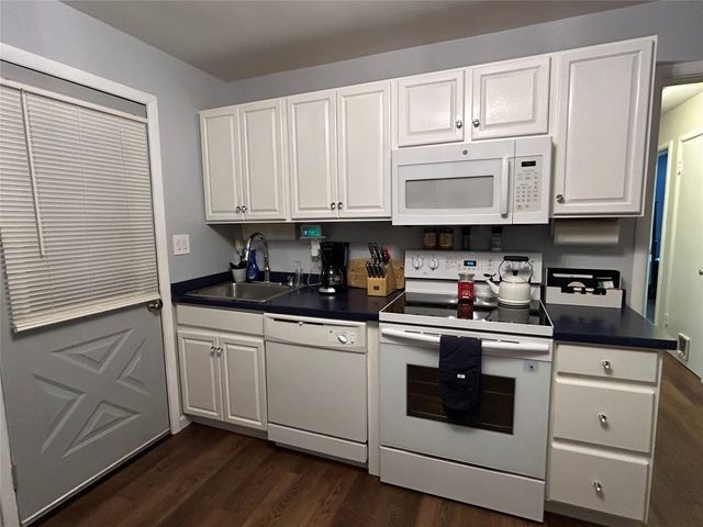 3703 CHARLOTTE Street, Erie, PA 16508