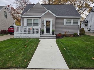 3703 CHARLOTTE Street, Erie, PA 16508
