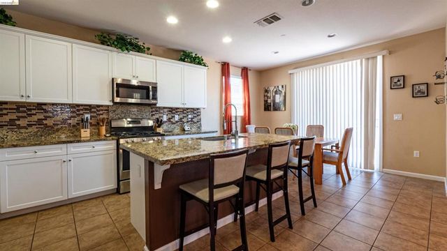 4590 Donegal Way, Antioch, CA 94531