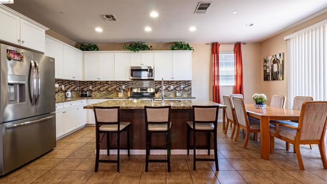 4590 Donegal Way, Antioch, CA 94531