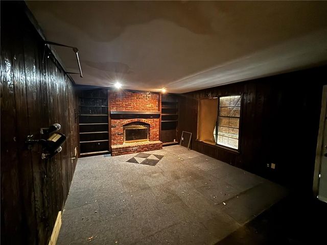 801 E Northview Street, Olathe, KS 66061