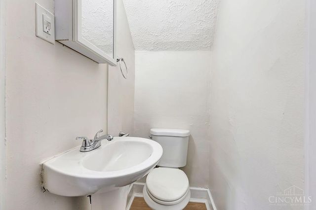 578 Considine Avenue, Cincinnati, OH 45205