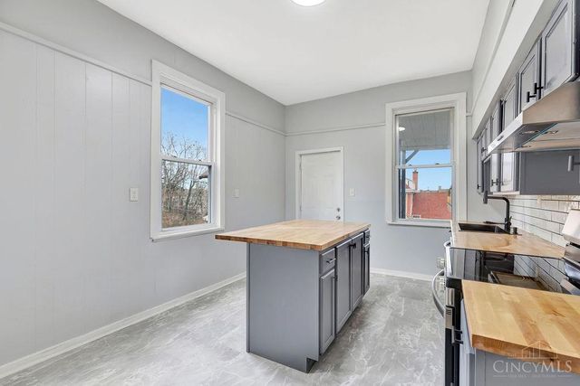 578 Considine Avenue, Cincinnati, OH 45205