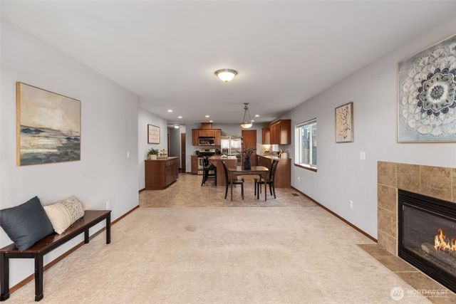 18833 110th Avenue Ct E, Puyallup, WA 98374