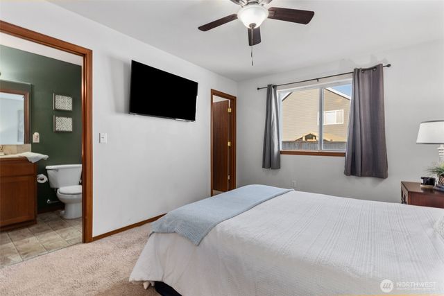 18833 110th Avenue Ct E, Puyallup, WA 98374