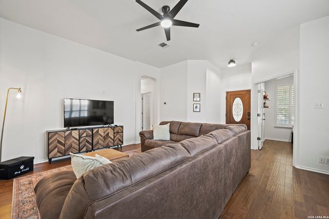 788 San Luis, New Braunfels, TX 78132