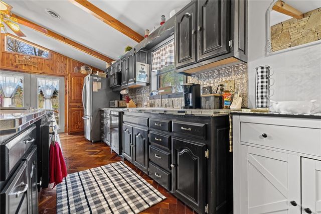 5494 East Street, Everton, AR 72633