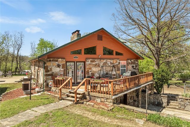5494 East Street, Everton, AR 72633