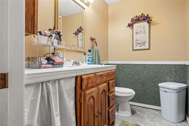 5494 East Street, Everton, AR 72633
