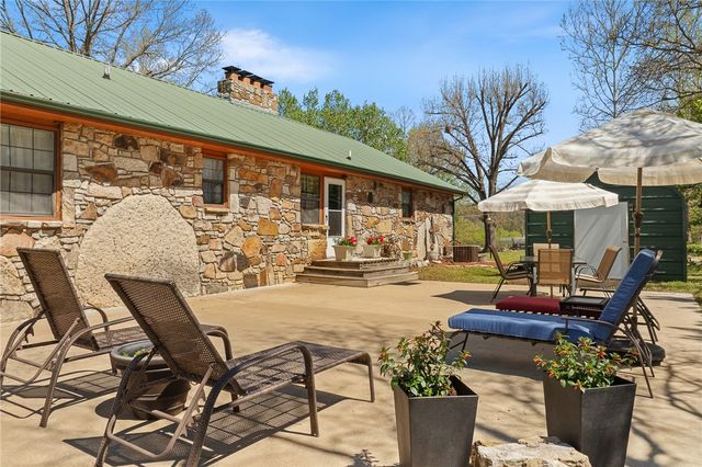 5494 East Street, Everton, AR 72633