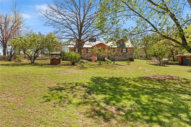 5494 East Street, Everton, AR 72633