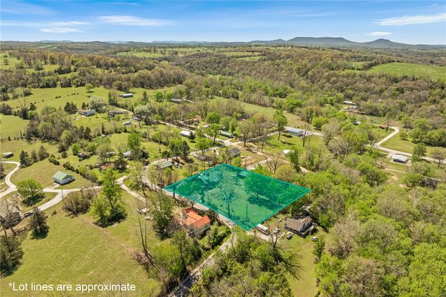 5494 East Street, Everton, AR 72633