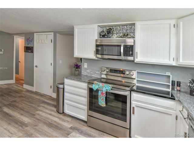 9556 W 89th Pl, Broomfield, CO 80021