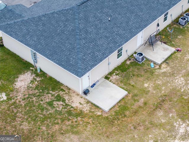 609 Beach Road, Baxley, GA 31513