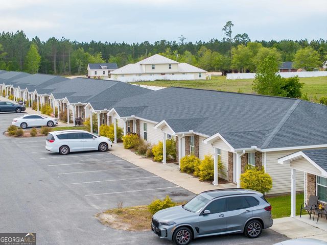 609 Beach Road, Baxley, GA 31513