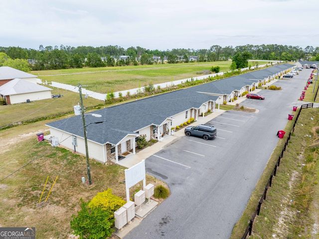 609 Beach Road, Baxley, GA 31513