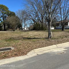 706 N Oakum Street, Edenton, NC 27932
