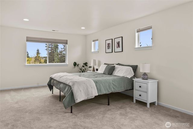 10214 SE 268th Place, Kent, WA 98030