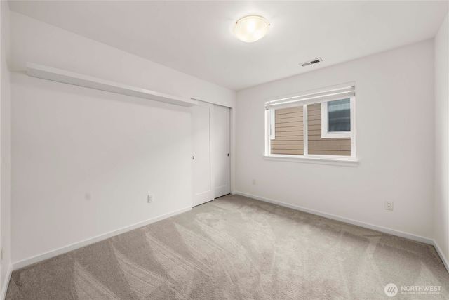 10214 SE 268th Place, Kent, WA 98030