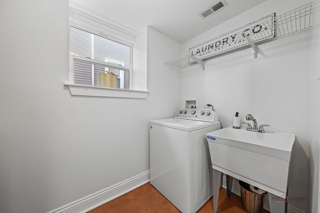 4313 N RIDGEWAY Avenue, Chicago, IL 60618