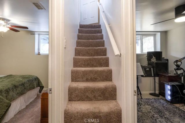32958 Squirrel Ln, Running Springs, CA 92382