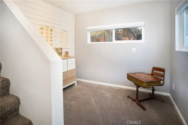 32958 Squirrel Ln, Running Springs, CA 92382