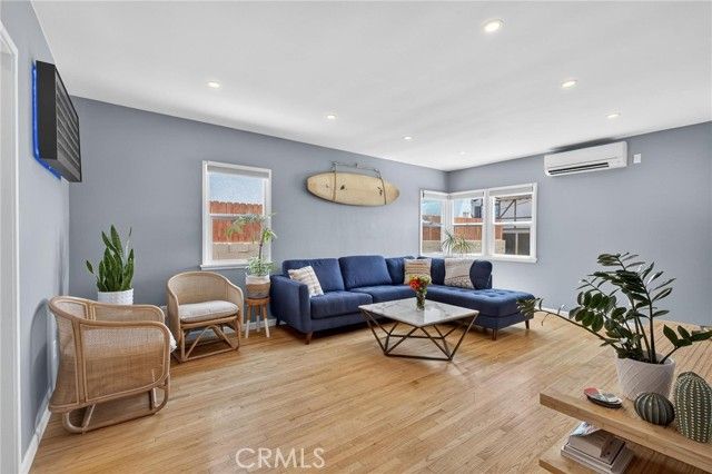 4813 W 130th Street, Hawthorne, CA 90250