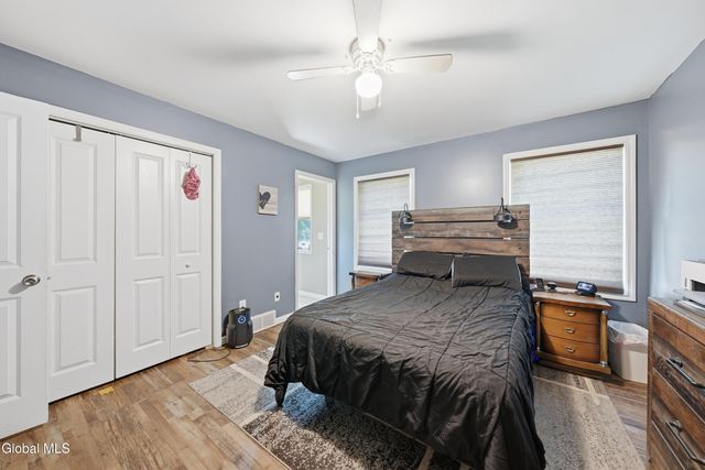 14 Booth Street, Colonie, NY 12205