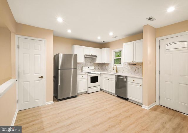 475 LA CASCATA TNHS, Clementon, NJ 08021