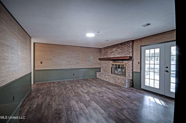 1951 Aztec Drive, Jackson, MS 39211