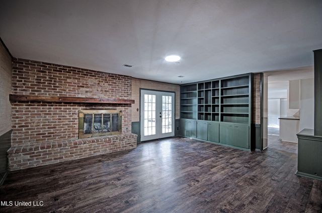 1951 Aztec Drive, Jackson, MS 39211