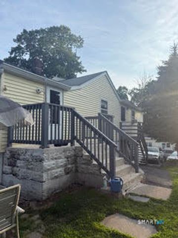 68 Oronoque Trail, Shelton, CT 06484