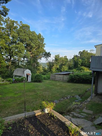 68 Oronoque Trail, Shelton, CT 06484