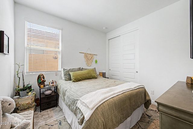 2516 W HIDALGO Avenue, Phoenix, AZ 85041