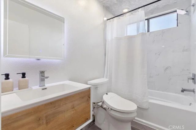 15133 Magnolia E, Sherman Oaks, CA 91403